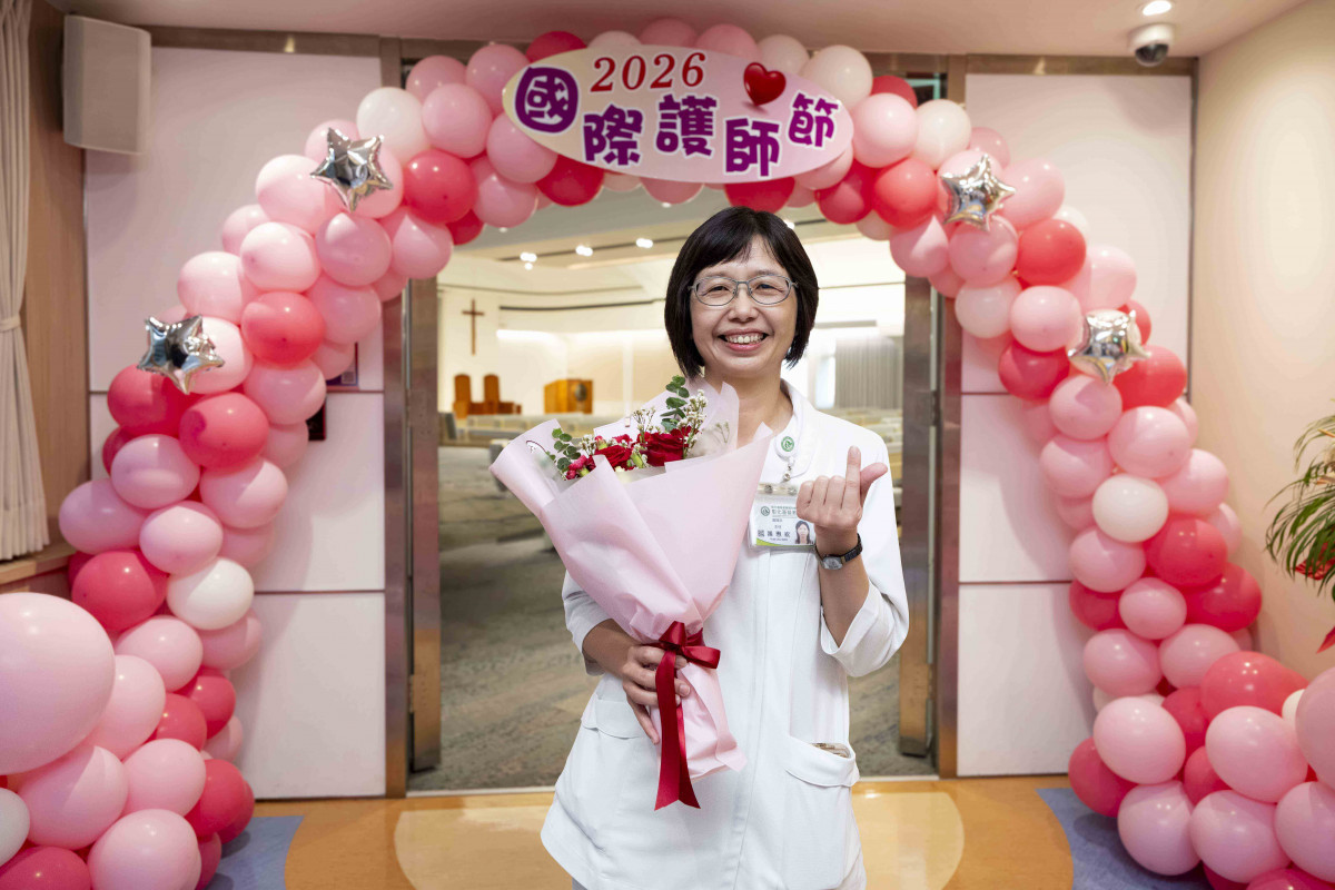護理部主任蕭惠祝指出，彰基全日護病比僅7.5，優於政府標準，打造友善職場。圖／彰基提供