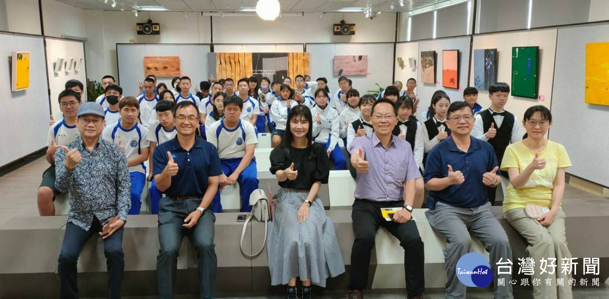 葉上時序—嚴玟鑠個展　即起至6/26水里商工紅樓雅集藝文中心展出