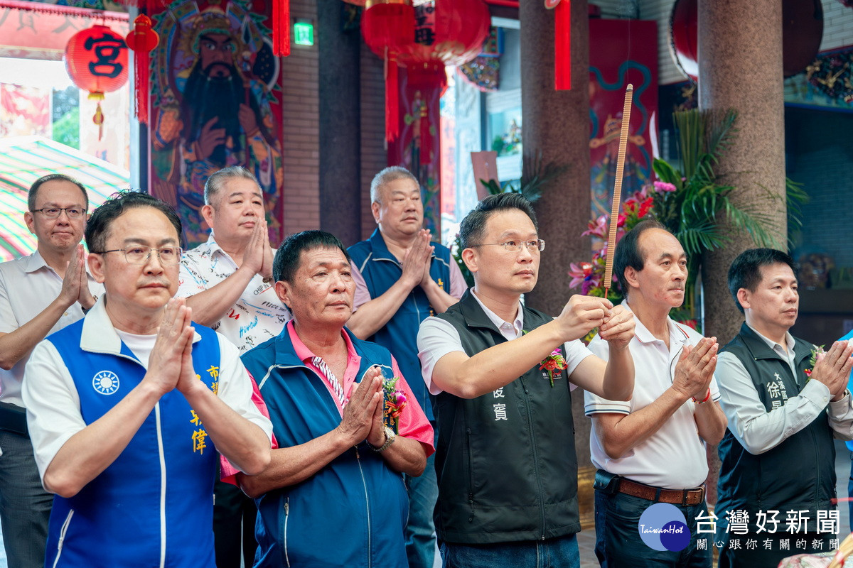 大溪慈聖宮平安福宴席開百桌　蘇俊賓：母親節為天上聖母祝壽喜氣加倍