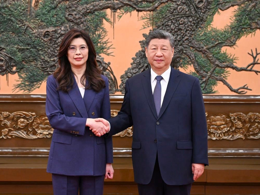 中國國民黨黨主席鄭麗文（左）與中國國家主席習近平（右）。（圖／翻攝自今日海峽Facebook）