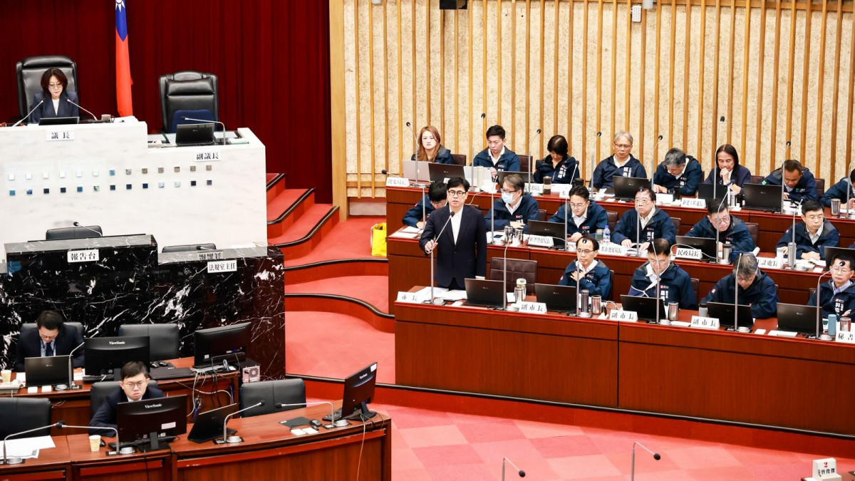 高市議員關心兒少數位安全　陳其邁：召集研擬數位安全治理方案