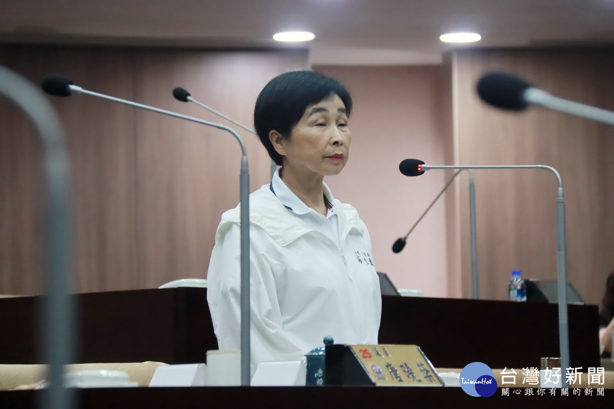 張議員要求縣府與三河局加速整治。(記者扶小萍攝)