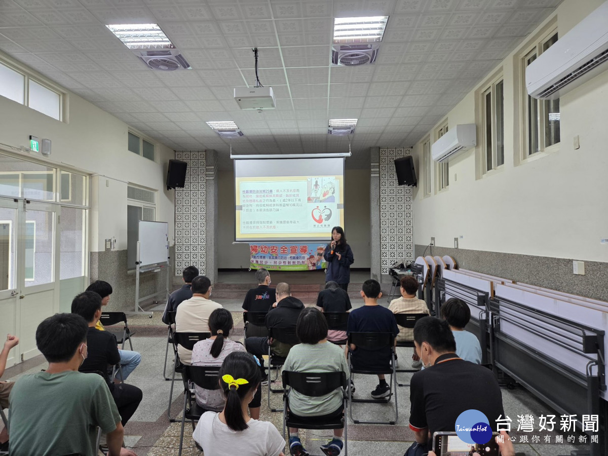 提昇性騷、跟蹤騷擾防護能力　竹市警婦幼安全講座宣導