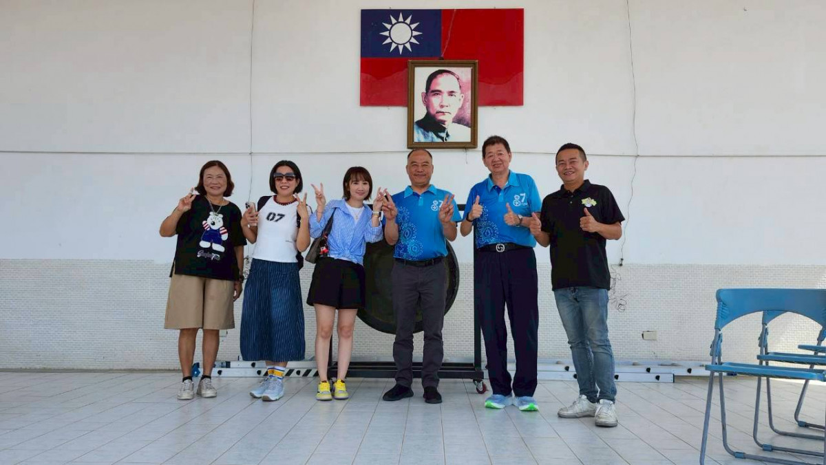 國立嘉義高級商業職業學校今天舉行創校87周年校慶園遊會／校方提供