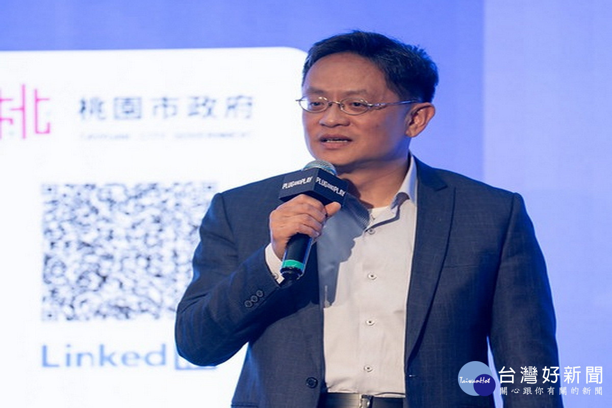 桃園市政府經發局副局長耿彥偉代表市府致詞。<br />