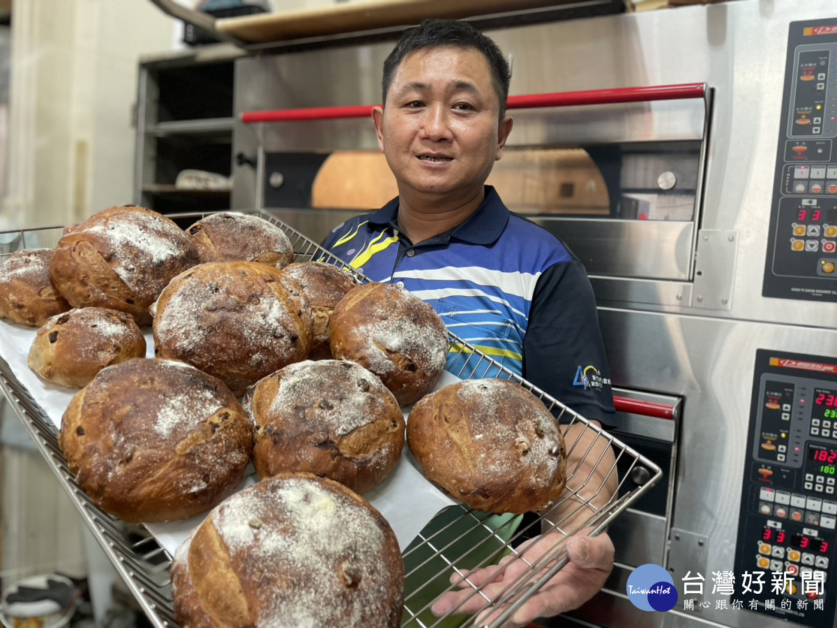 反詐反毒法律講座免費　同濟會長親手製作麵包大方送