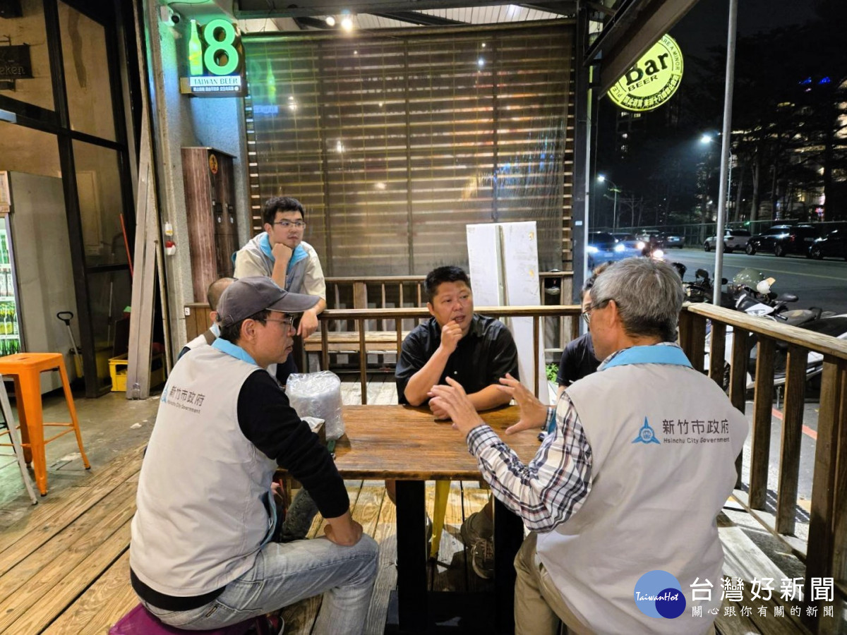餐飲業現場專家學者輔導。