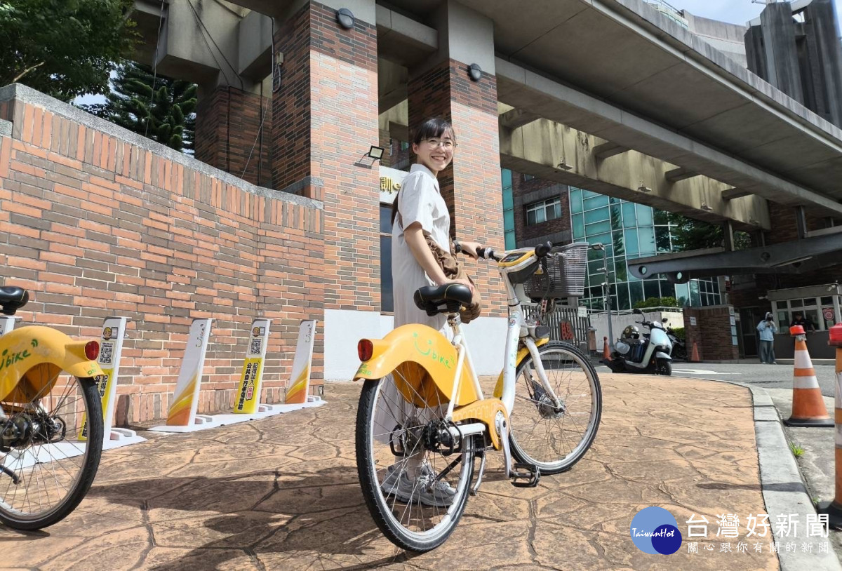 桃竹苗分署啟用15柱YouBike公共自行車租賃站,提供洽公民眾、參訓學員及訪客更便利、彈性的綠色交通新選擇。