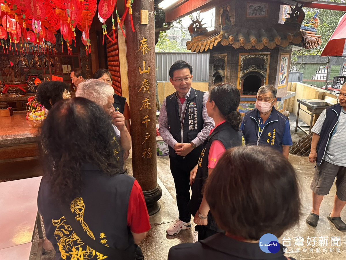 市府客委會江俊龍主委出席與民眾互動