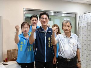 陳文賓完成國民黨彰化市長初選登記，盼以協調機制凝聚團結。圖／記者鄧富珍攝