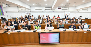 桃園市政府於舉辦「115年度桃園市抗高溫調適對策應變兵棋推演」，驗證跨局處面對熱浪災害的即時應變能力。