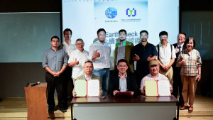 EarthCheck 與產官學簽署 MOU。（坪頂人家提供）