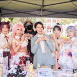 高虹安市長與MINGO與同人攤主們互動。