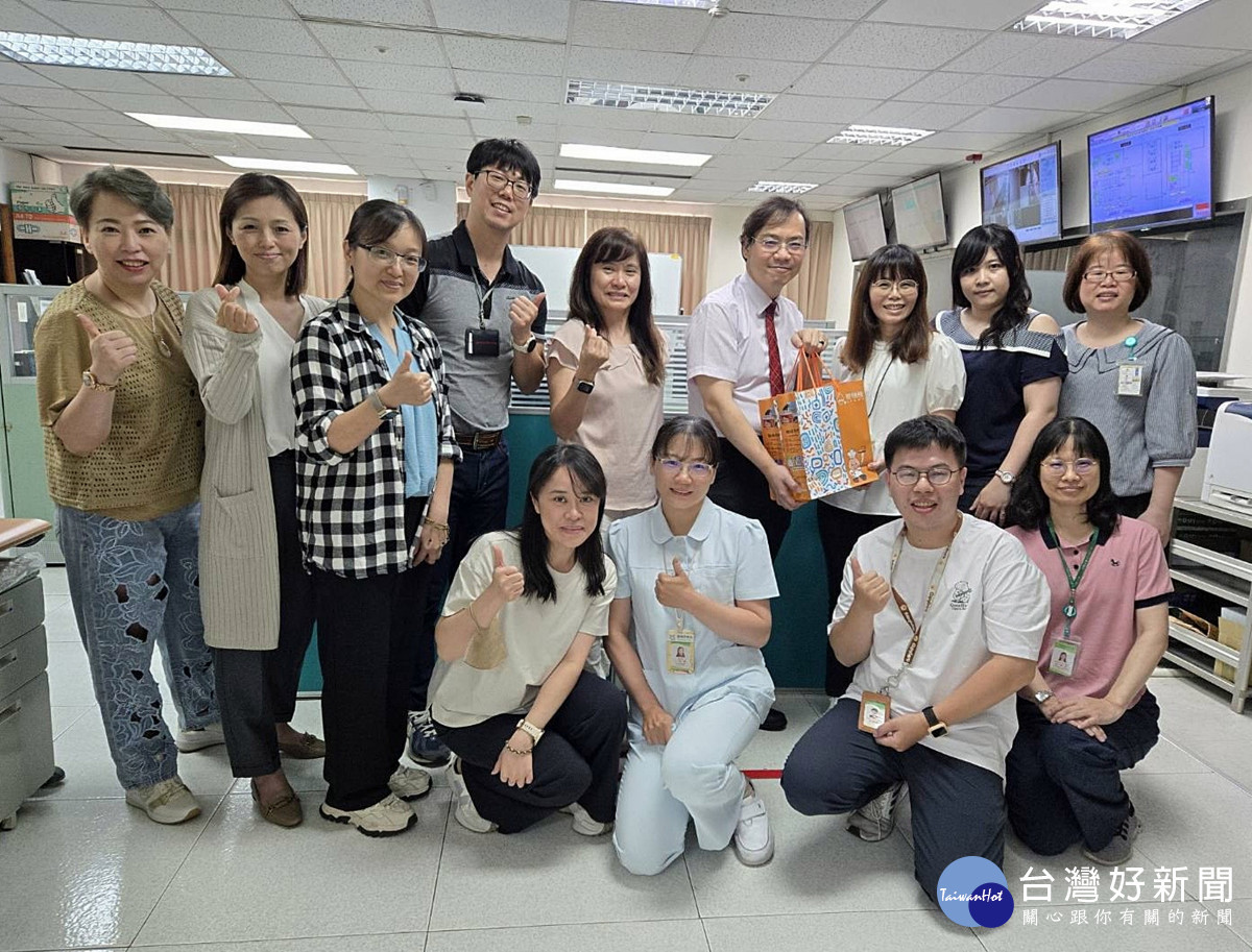 桃療標竿學習智慧醫療與預防哽塞照護　精進醫療品質邁向數位轉型