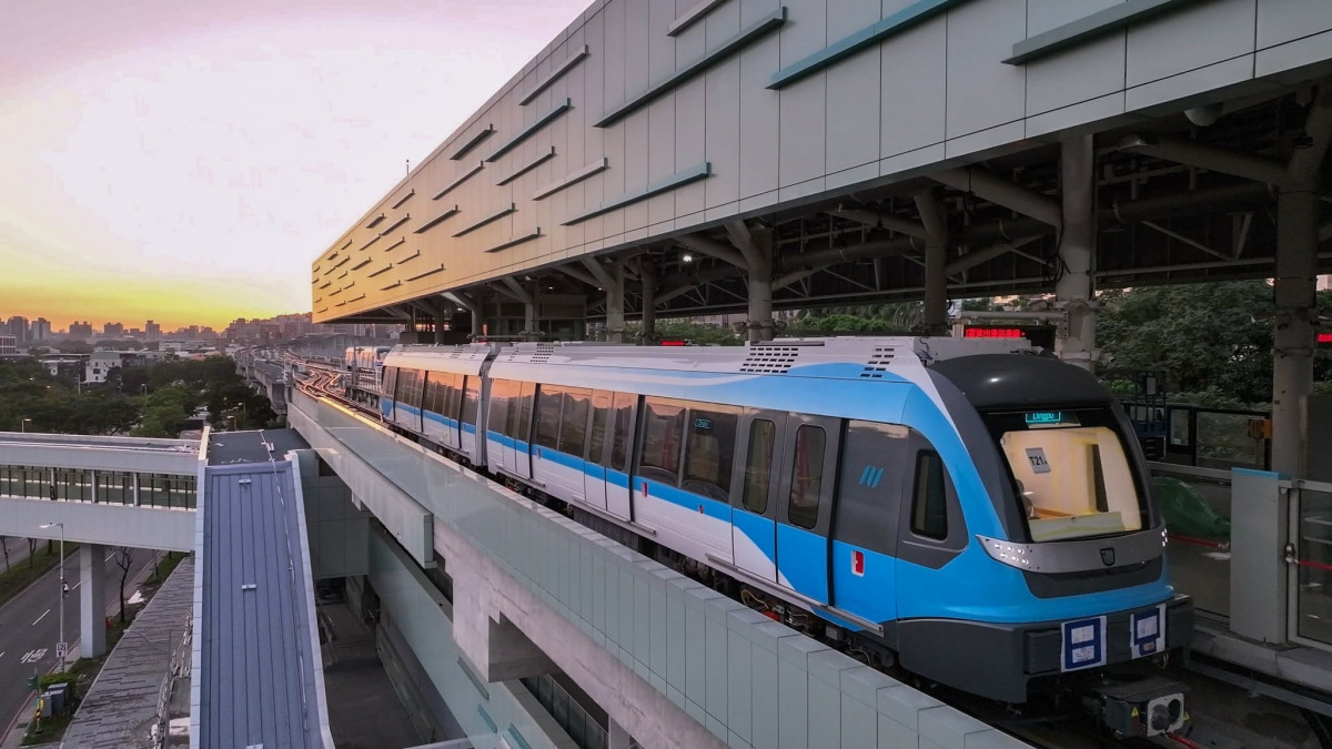 捷運三鶯線履勘過關！侯友宜宣布「只差最後一步」　力拼今年年中通車