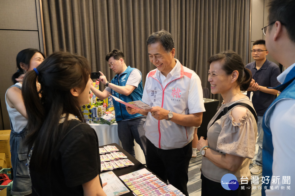副理事長鍾漢騰表示,打造親子美好城市,最重要的是讓年輕家庭願意成家、願意定居、安心育兒。