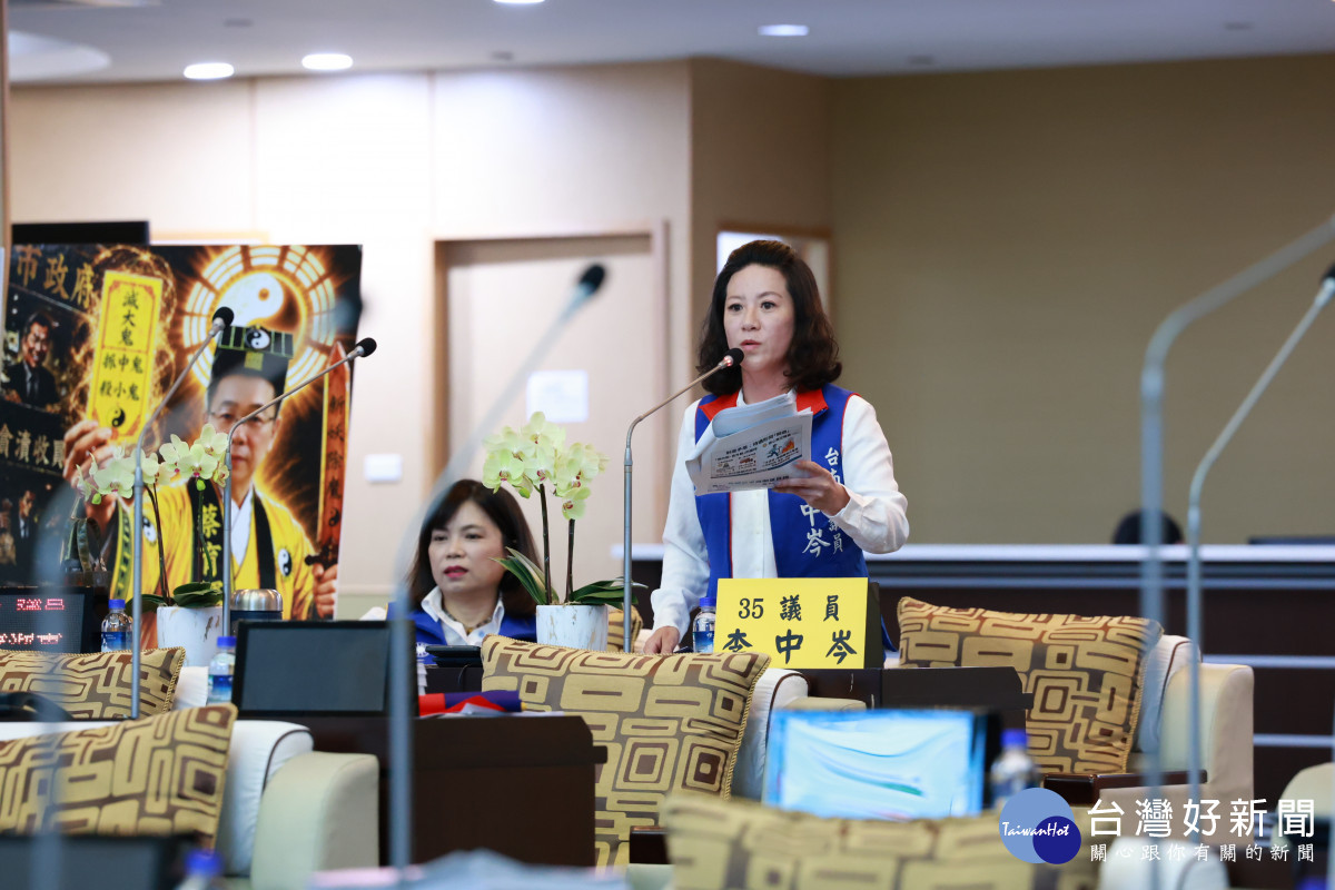 國小總務主任開假發票核銷？　南市議員李中岑質疑違法，要求徹查