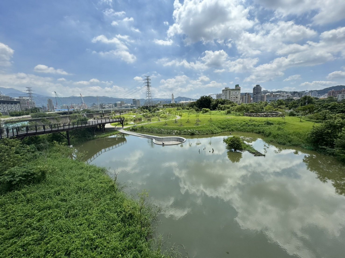都市綠洲的溫柔療癒！　雙溪濕地公園入圍「2026國家卓越建設獎」