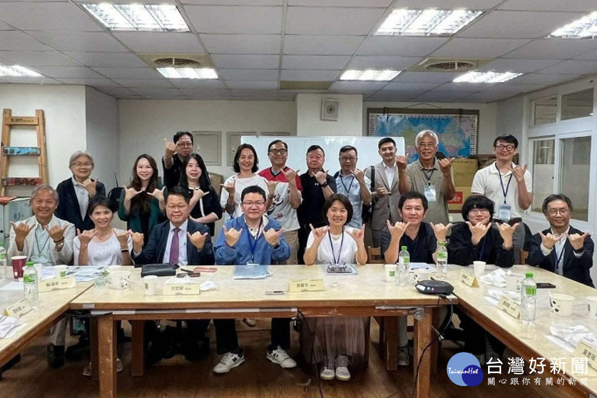 中華大學透過研討會深化產官學連結，培育具跨域能力的未來人才。