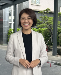 許淑華強調自己全力配合黨中央的安排與規劃。（記者扶小萍攝）