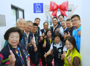 西屯區福安里兒童暨老人活動中心電梯啟用