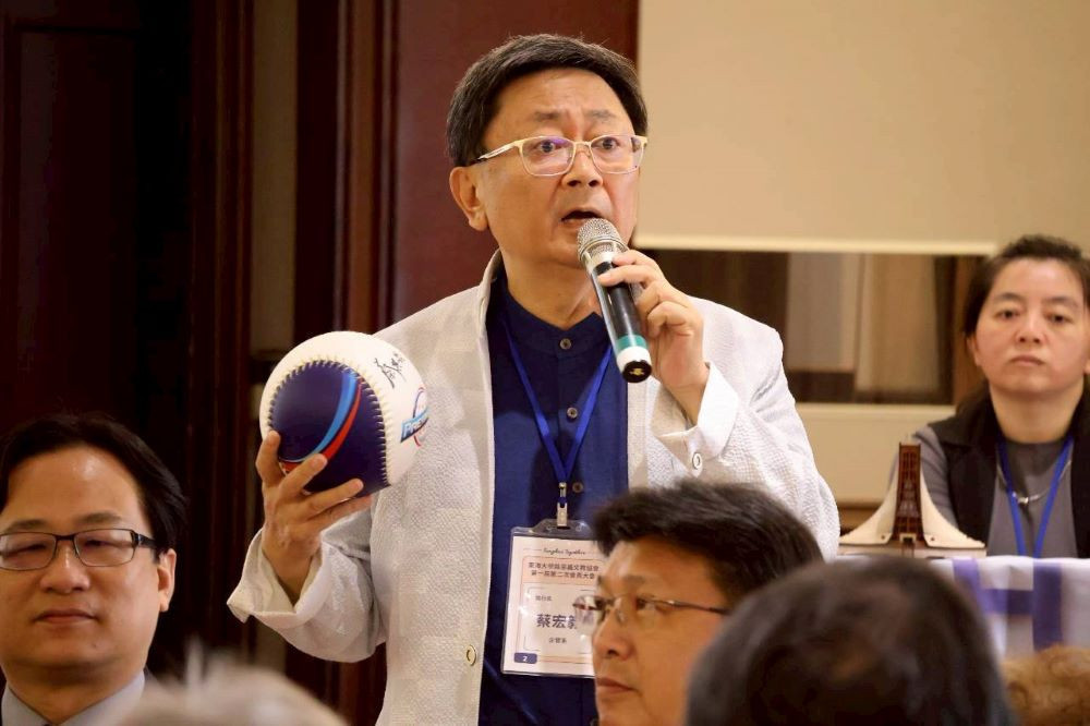 少子化影響大學人才培育　僑泰、惠文、東山高中校長在東海提出觀察及建議