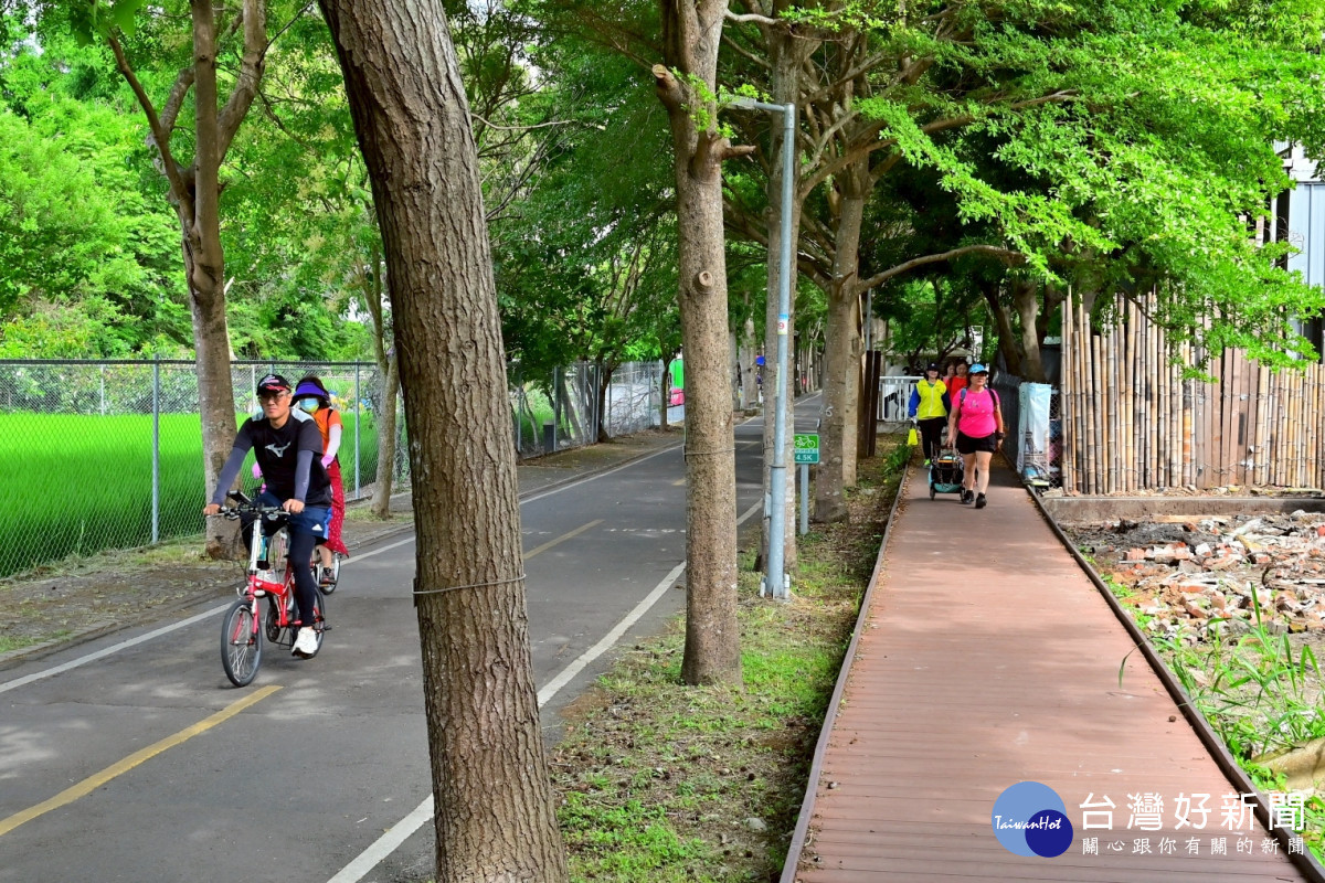 潭雅神綠園道升級完工！人車分流、軍地縫合　打造更具質感遊憩環境