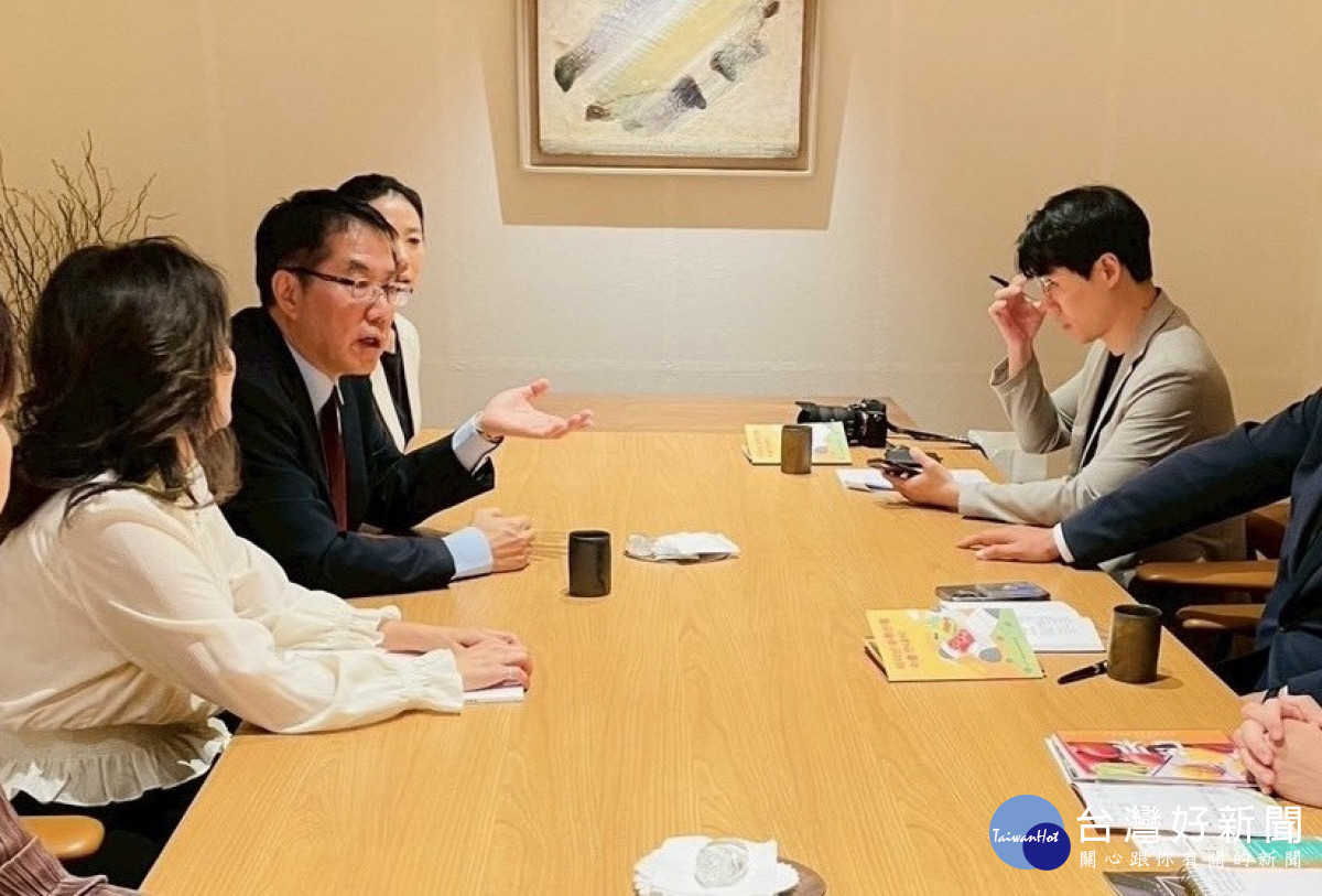 黃偉哲積極拓展韓國市場　爭取關稅降為5%延長至8月底