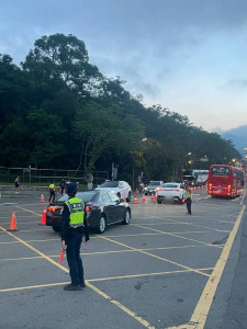 集集警分局將於重要路口及交通節點部署警力，視車流狀況機動調整交通號誌及疏導措施。