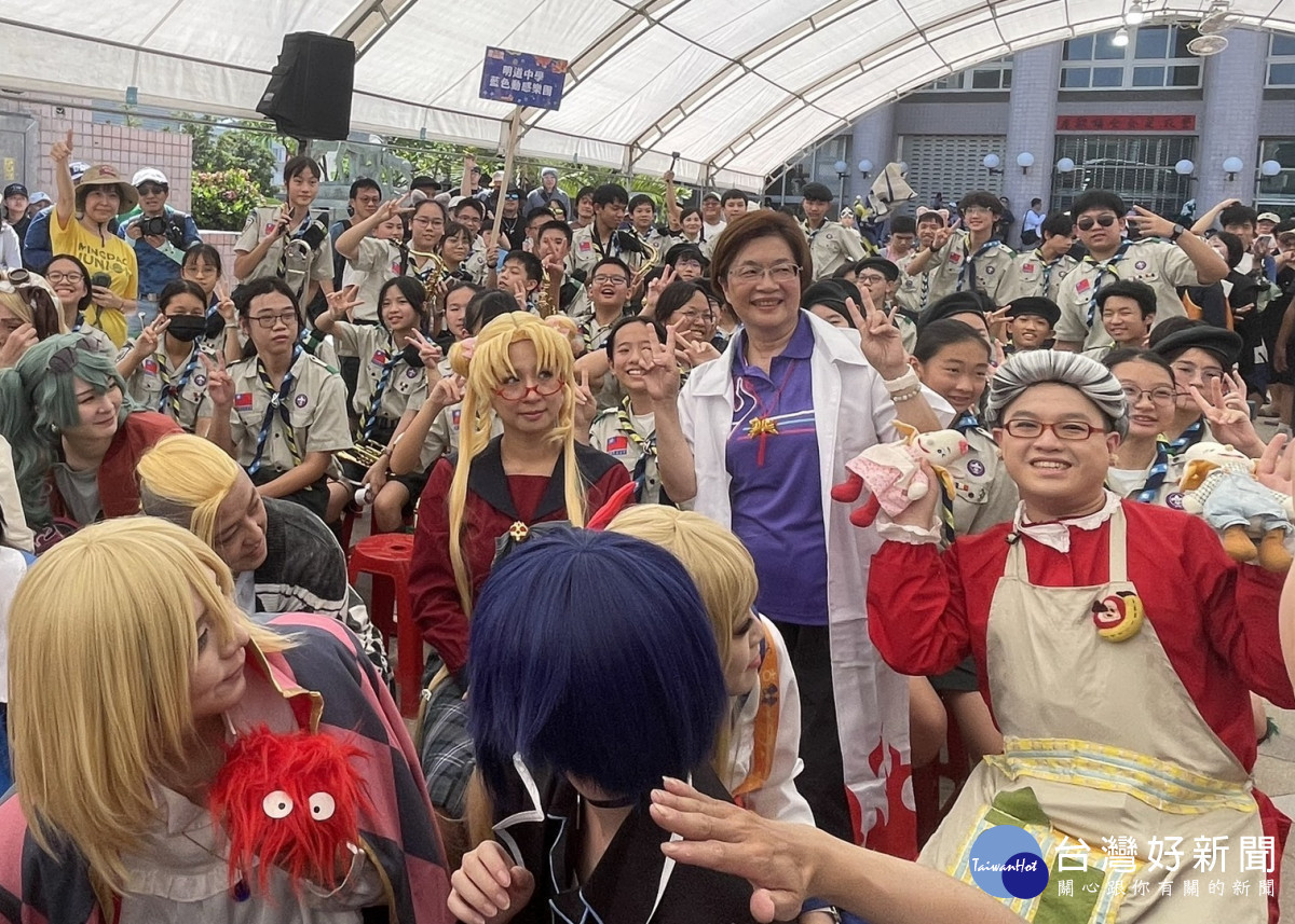 動漫踩街首登場,千名COSER齊聚鹿港為慶端陽注入青春活力。圖/彰化縣政府提供