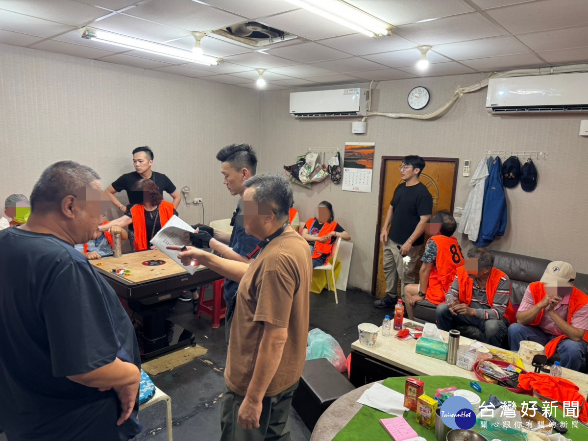 端午連假強力掃蕩不法　中壢警雷霆除暴查獲職業賭場16人