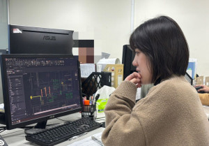 黃小婷於職訓期間累積繪圖基礎能力，使她能快速適應職場節奏、展現自我職能價值