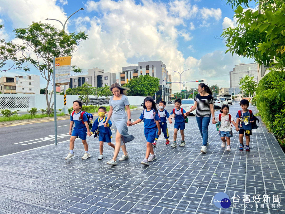 提升清水國中周邊人行道環境　中市獲全國「馬路好行評選」特優獎
