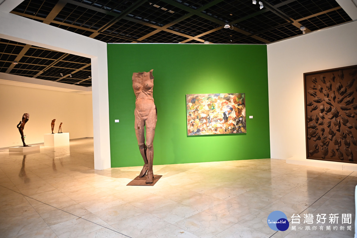 返鄉首展《轉身之後》，雕塑大師林良材以鋼鐵刻畫生命韌性。圖／彰化縣政府提供