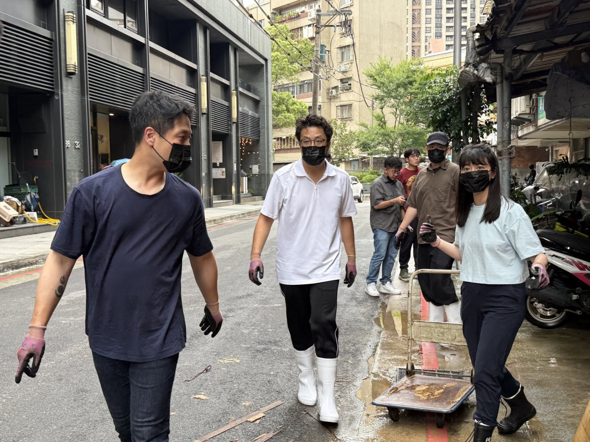 （圖／翻攝沈伯洋臉書）　