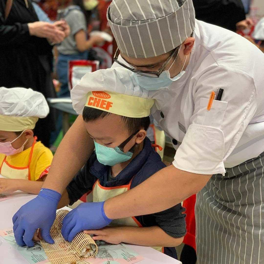 小小壽司郎。