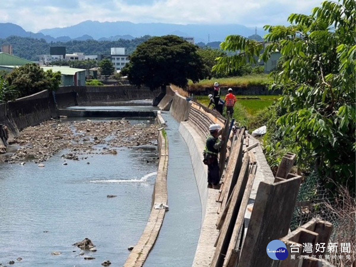 霧峰五福里車籠埤護岸改善工程進度超前　林碧秀：颱風季前安全排水