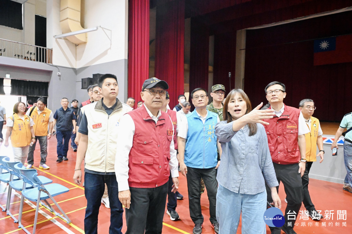 侯友宜視察分科測驗考場整備　提供安全完善應試環境