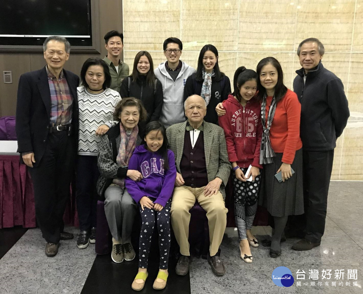 愛在父親節！　臺南感恩表揚52位模範爸爸