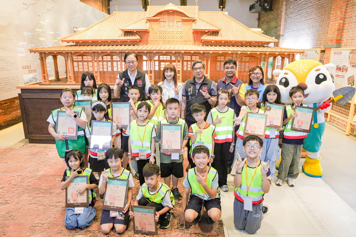 小小軌道推廣員第7屆登場　張善政鼓勵孩子成為公共運輸最佳代言人