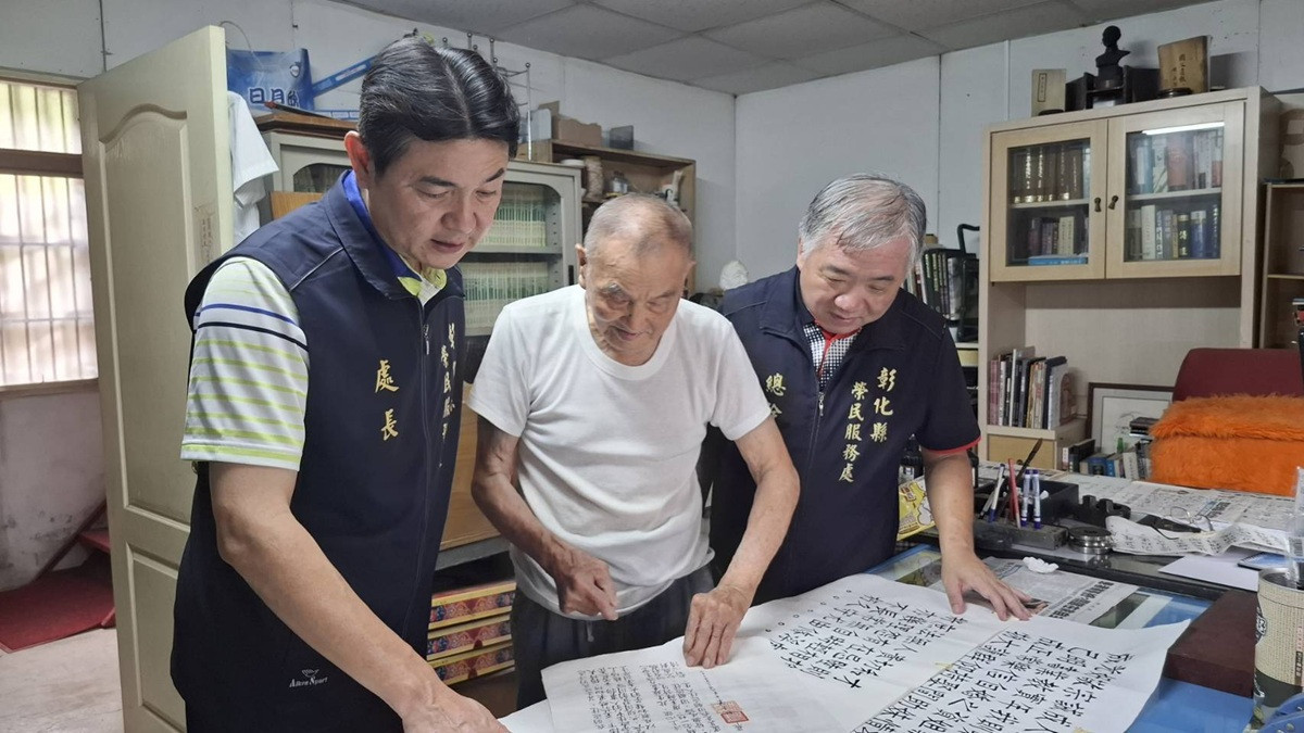 墨香傳情感謝輔導會 榮民展現允文允武精彩人生