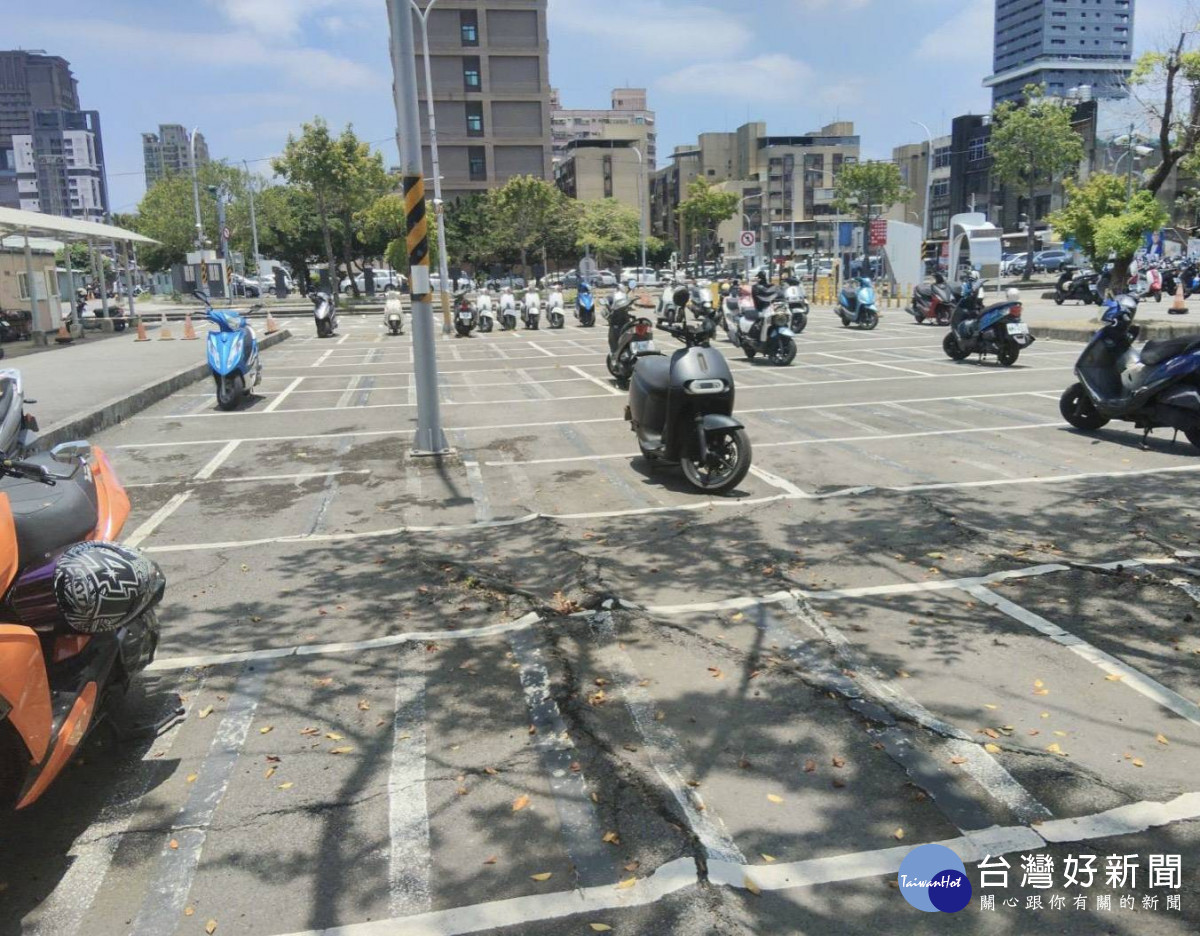 改善停車空間品質　竹市後站機車停車場施工採「分區施工」模式