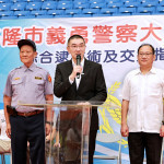謝國樑親自校閱義勇警察大隊常年訓練　肯定義警無私奉獻