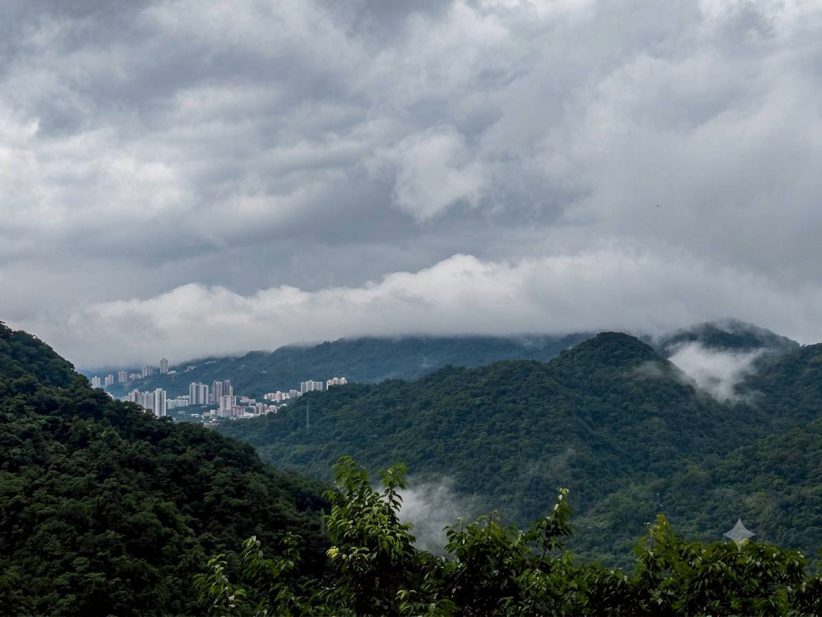 今起連6天防午後大雷雨！　未降雨前天氣偏熱　