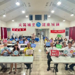 暨大埔里鎮公所舉辦「115學年度30+大學招生說明會」，全體人員合影。（暨大提供）