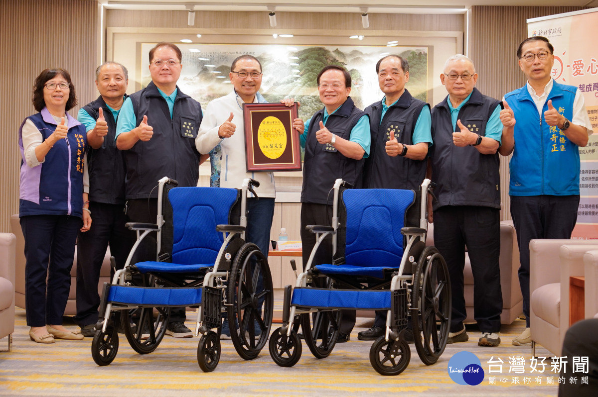 埔墘福德宮響應好日子愛心大平台　捐新北輔具資源中心255台輪椅
