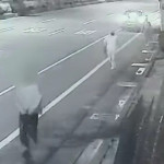 監視器顯示歹待有備而來。（草屯分局提供）