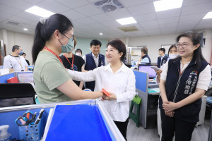 盧市長不捨第一線同仁承受壓力及外界不實批評