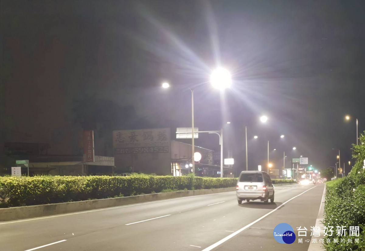 南市換裝智慧路燈自動報修　年省2億電費