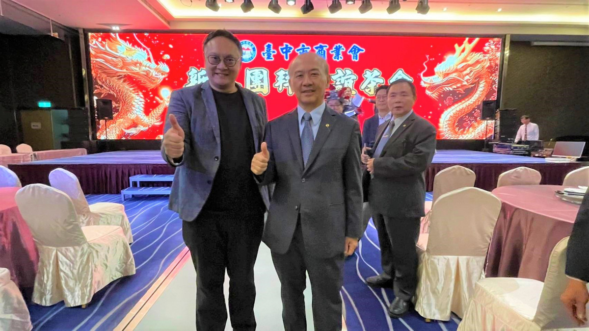 中聯油脂致癌油事件燒出政治風波　中市商會理事長質疑盧秀燕卸責　鄭照新：個人言論